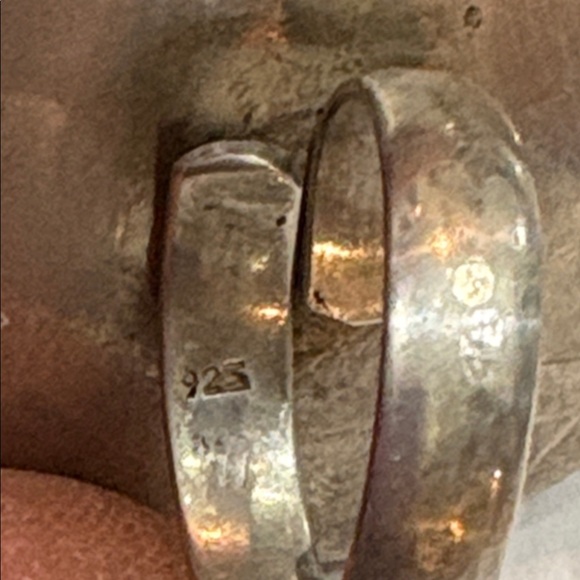 Green turquoise (?) Stone Ring - slight adjustable ring-size 7.5-10. 925 SS - Picture 4 of 4